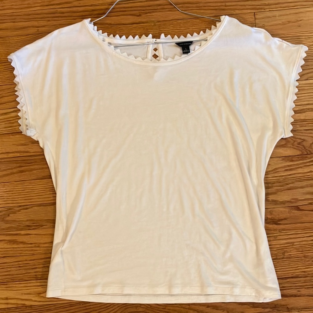 Ann Taylor Cream Cropped Cap Sleeve T-Shirt